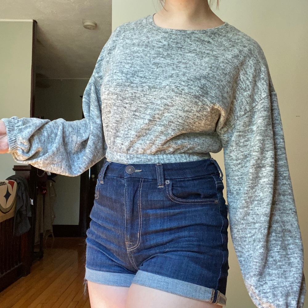 Grey Crop top